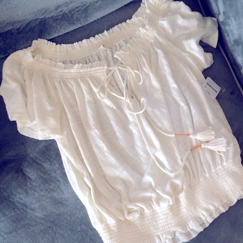 Free People size M off shoulder white blouse